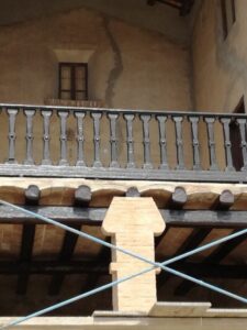 Trabajos de restauración en madera