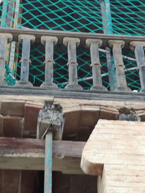 Trabajos de restauración en madera