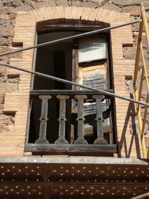 Trabajos de restauración en madera