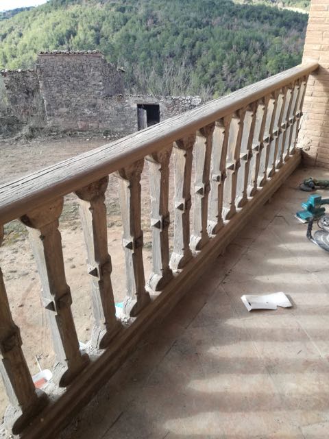 Trabajos de restauración en madera