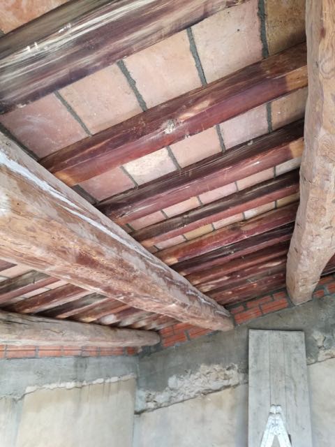 Trabajos de restauración en madera