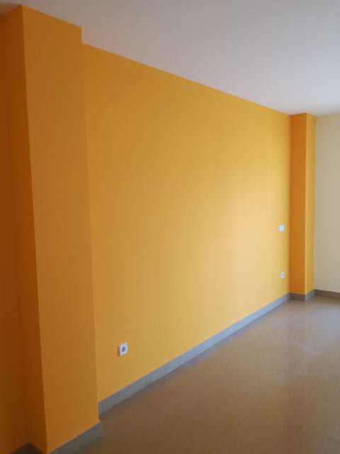 Piso pintado y acabado