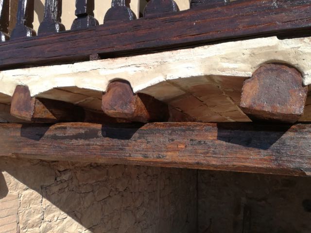 Trabajos de restauración en madera