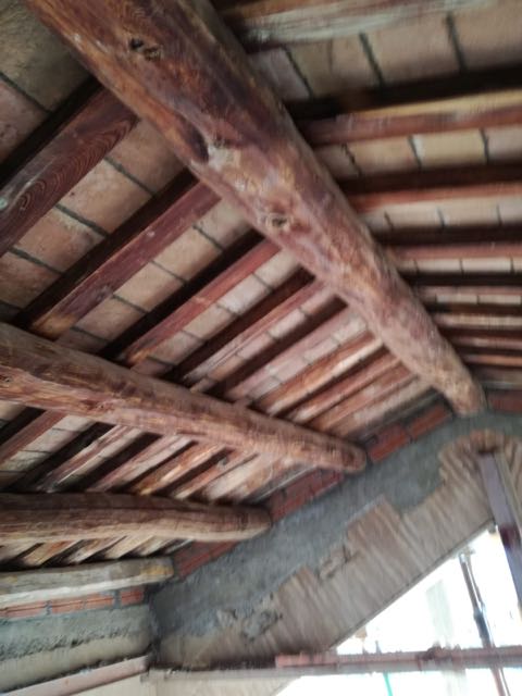 Trabajos de restauración en madera