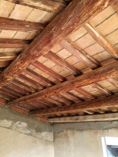 Trabajos de restauración en madera